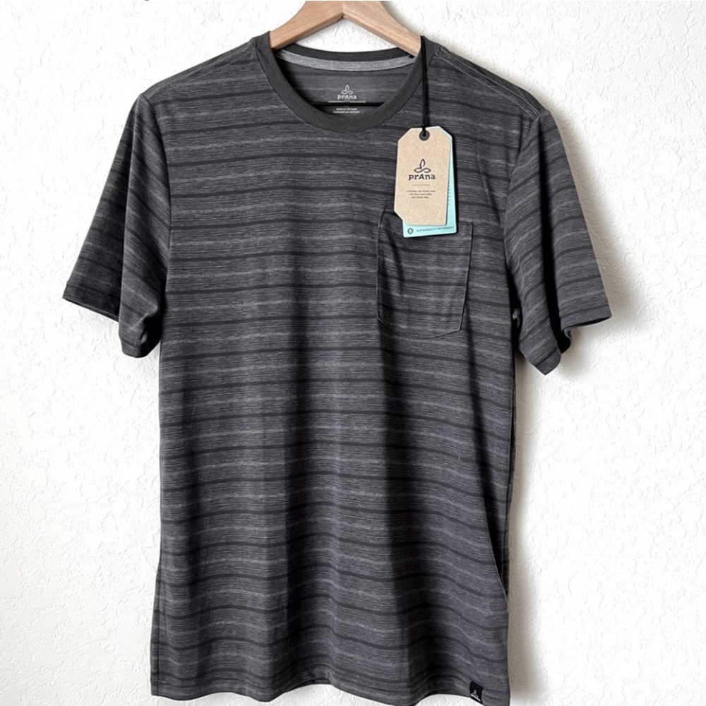 PrAna Neriah Short Sleeve
Crew Neck T-Shirt Gray Granite Stripe M NWT